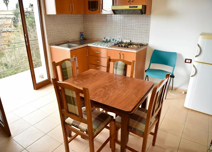 شقة Kaja Seaview فلورا